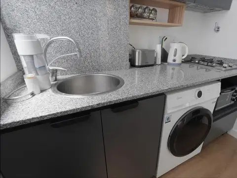 Depto Tipo Casa en Venta en Barracas, USD 77.000