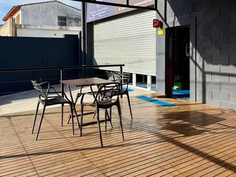 Local en Venta en Centro, USD 242.000