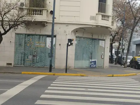 Local en Alquiler 70 años