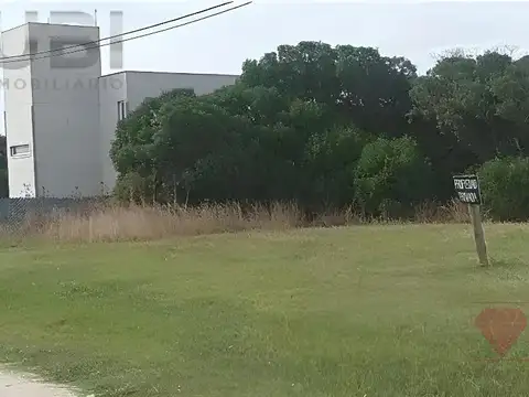 Terreno en Venta 8  mts Frente