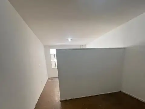 Oficina en Venta 60 años