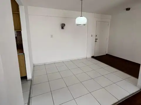 MATHEU 3939 100, Piso E