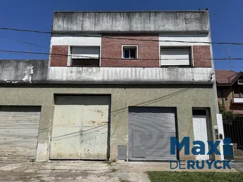 2 lotes ideal inversor, Cramer a pasos de la estación Don Bosco