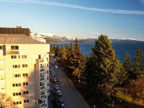 Importante Hotel Centrico, Bariloche