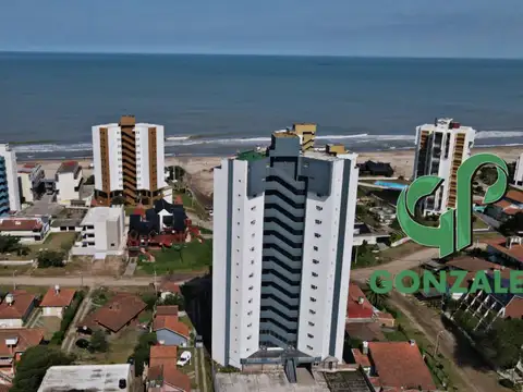 Av. 1 , Piso 3