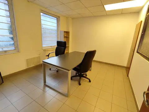 Oficina en Alquiler en Neuquen, $ 1.650.000