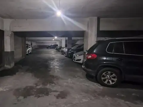 Cochera en venta zona Tribunales