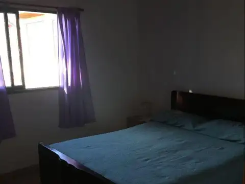 Casa 2 ambientes con 1 baño