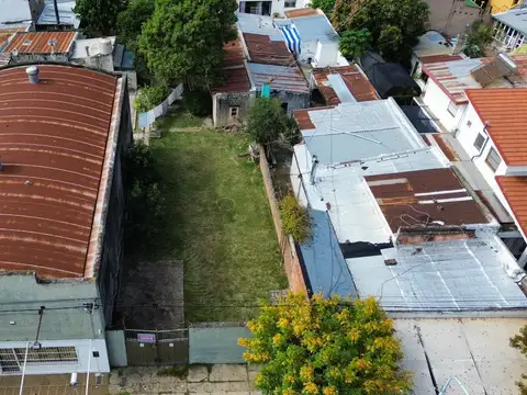 Lote Sobre Gdor. Cresto