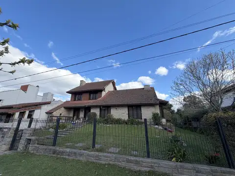 Casa en Venta en City Bell, USD 350.000