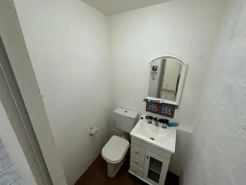 CASA 4 AMBIENTES PATIO GARAGE LOCAL