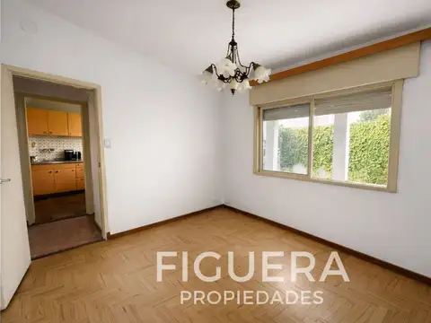 Depto Tipo Casa en Venta en Villa Luzuriaga, USD 50.000