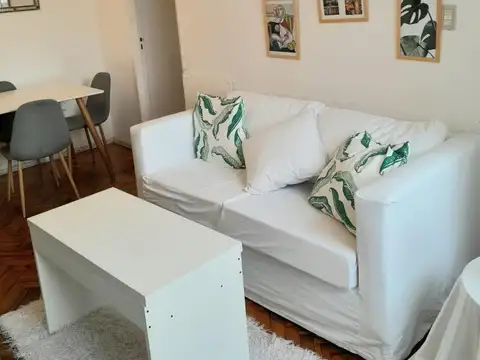 Departamento en Alquiler en Recoleta, USD 900