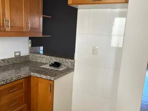 Departamento en Alquiler con 1 cocheras