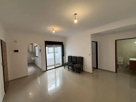 Villa Luro Ercilla 5478 y Corvalan 2 amb. Excelente PH