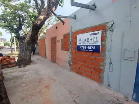 Av. de los Constituyentes 3700