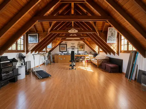EXCELENTE CHALET