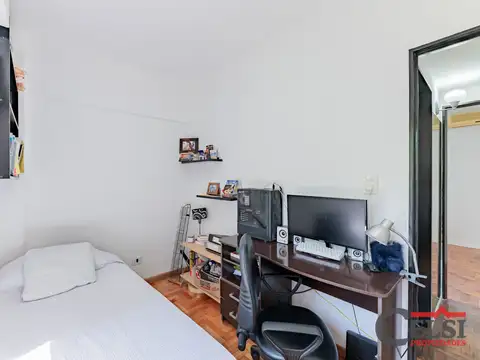 Carlos Antonio López 2400