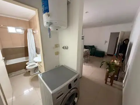 Departamento 2 Ambientes Apto Crédito Sobre Avenida