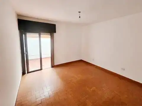 San Lorenzo  al 3600, Luis Agote Rosario
