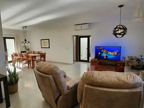 Casa en venta - Docta