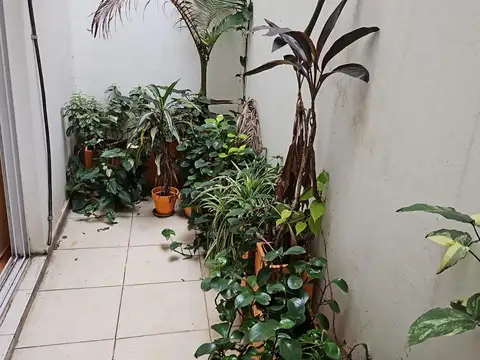Venta de Consultorio Medico, Oficina, Deposito,  58 m2, con cochera en Villa Urquiza, CABA