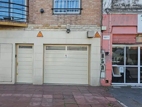 Venta de Local, Consultorio Medico, Oficina, Deposito  70.000 + Cuotas,  58 m2, con cochera sin expensas  en Villa Urquiza, Capital Federal, CABA