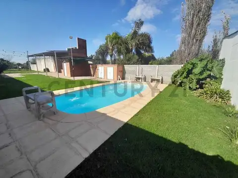 Se vende casa quinta en Lehmann