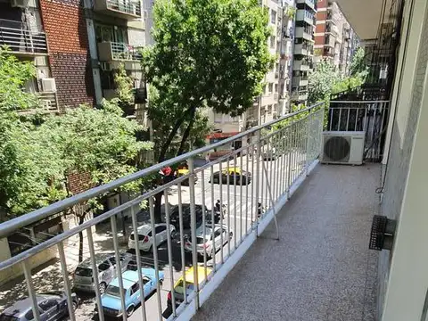 Departamento 3 ambientes con 2 baños