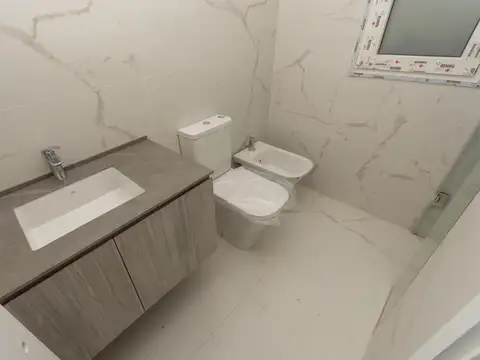 Departamento en Venta en Acassuso Vías  /  Libertador, USD 280.000