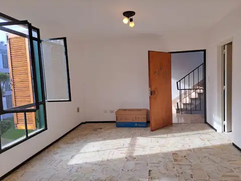 Departamento - Alquiler - Argentina, Almirante Brown - AV. ESPORA 2001