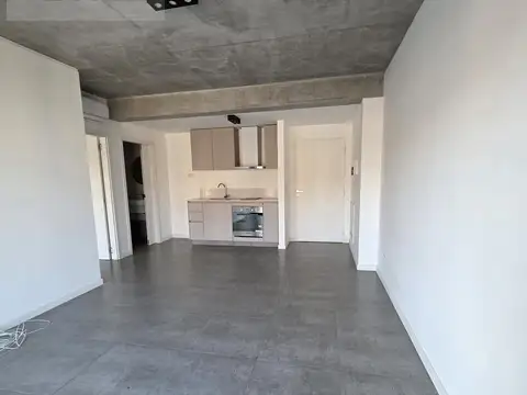 Departamento en Alquiler en Olivos Vías/Río, USD 1.000