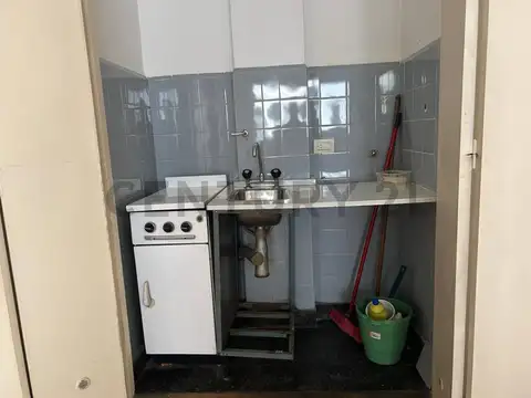 Venta 2 ambientes en Monserrat