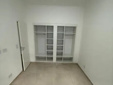 Depto Tipo Casa en Alquiler en Victoria, $ 750.000