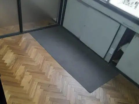 Departamento 6 ambientes con 2 baños