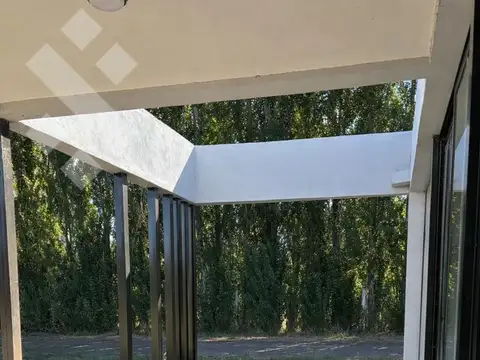 Casa en Alquiler al Noroeste