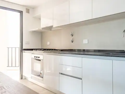 Departamento en Alquiler con 1 cocheras