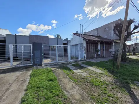 Depto Tipo Casa en Alquiler de 4 ambientes