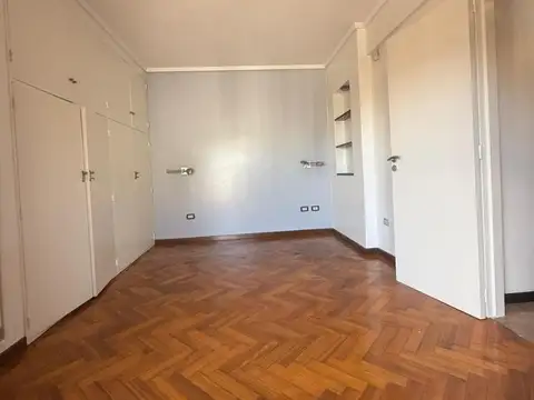 Montes De Oca 400, Piso 11