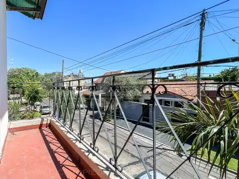 Depto Tipo Casa en Venta de 3 ambientes