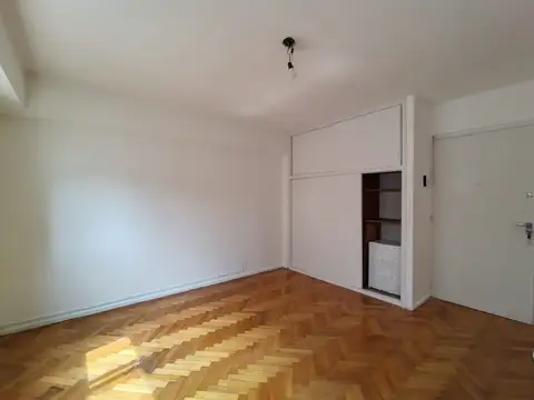 Departamento en Alquiler en Villa del Parque, $ 500.000