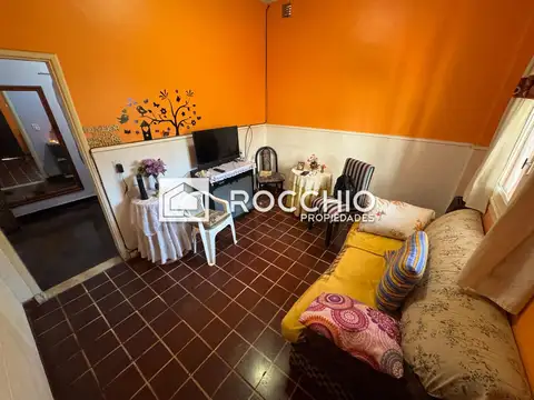 Depto Tipo Casa 2 ambientes con 1 baño