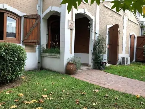 Casa en Venta en Castelar Norte, USD 450.000
