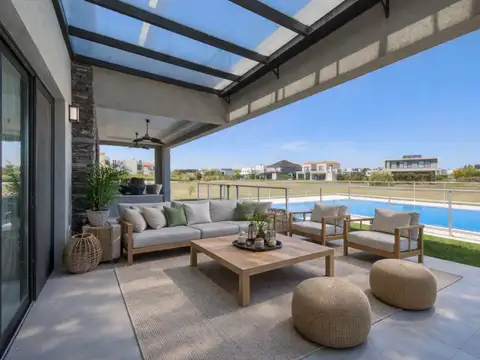 Casa en venta en la providencia 6 ambientes