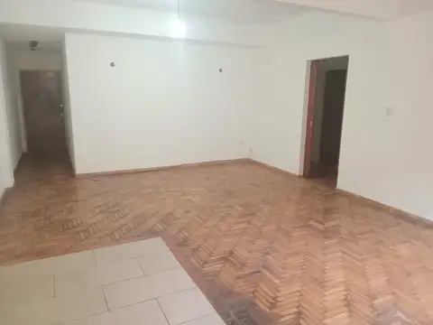 Departamento en Alquiler en Flores, $ 1.100.000