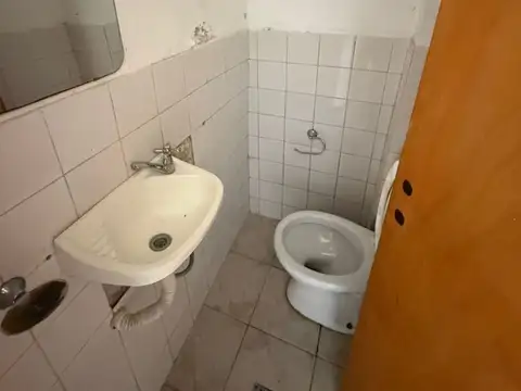 Depto Tipo Casa en Venta 50 años