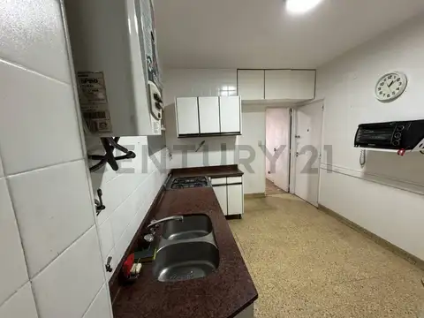 Departamento 4 ambientes con 1 baño