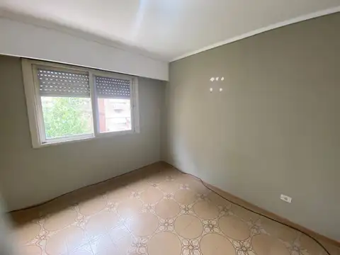 ALQUILER: DEPARTAMENTO 2 AMBIENTES CON COCHERA