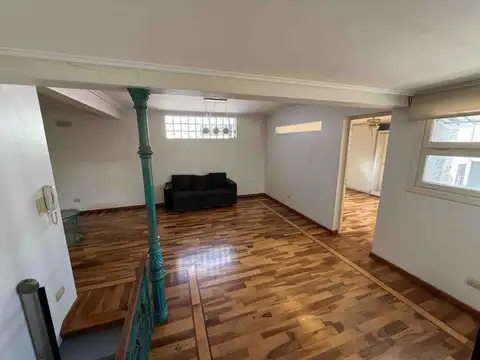 Depto Tipo Casa 2 ambientes con 2 baños