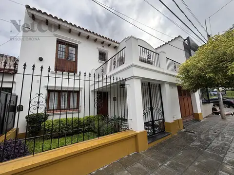 Casa en Alquiler de 3 dormitorios